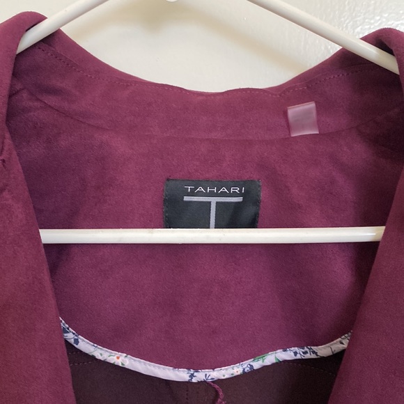 Tahari Faux leather maroon open front jacket live show price !! - Picture 2 of 4